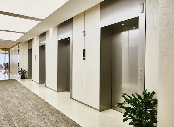 Cómo elegir el elevador adecuado para tu hogar en Perú