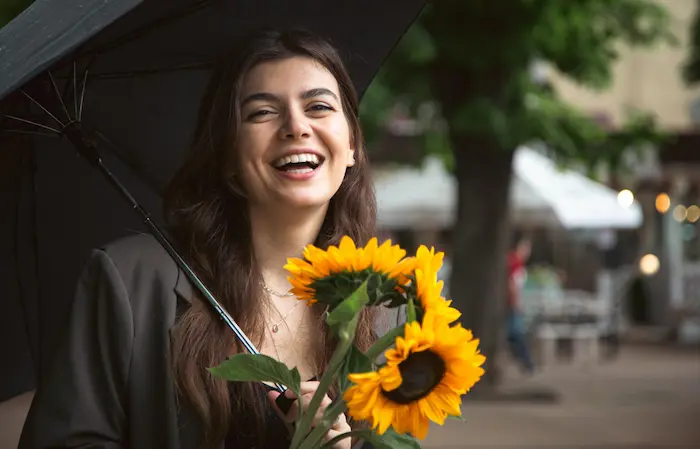 ¿Qué significa regalar flores amarillas a una mujer