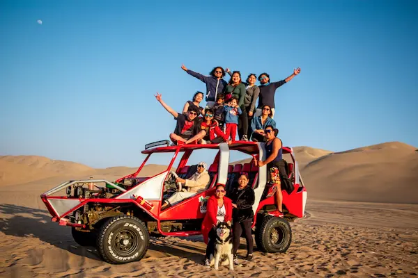 Paseos en tubulares o buggy por las dunas de Ica
