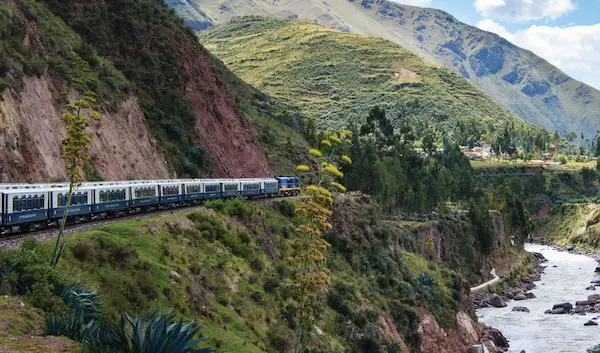 Por qué elegir los trenes del Perú para recorrer el país