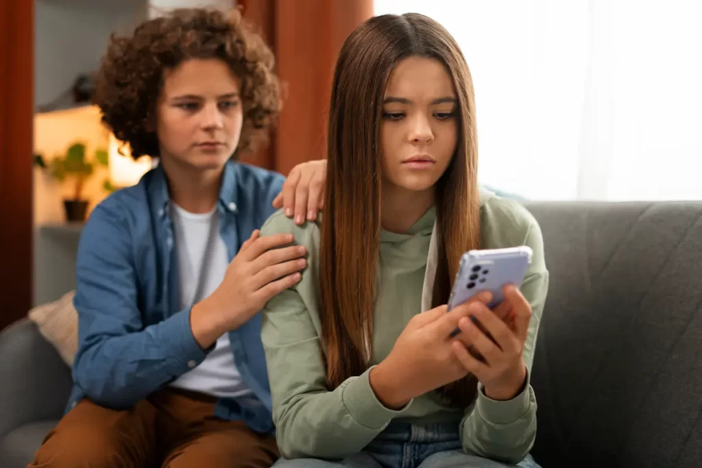 Uso excesivo del celular consecuencias en las relaciones personales