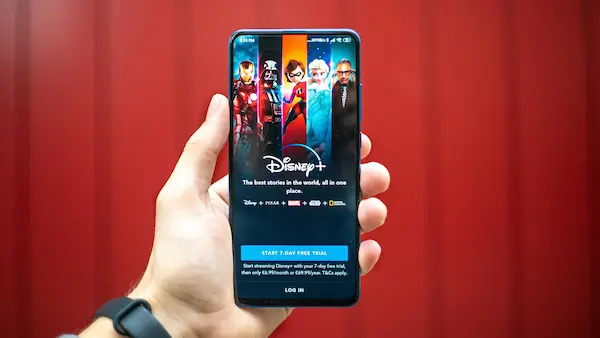 Ventajas y desventajas de usar plataformas de streaming en Perú