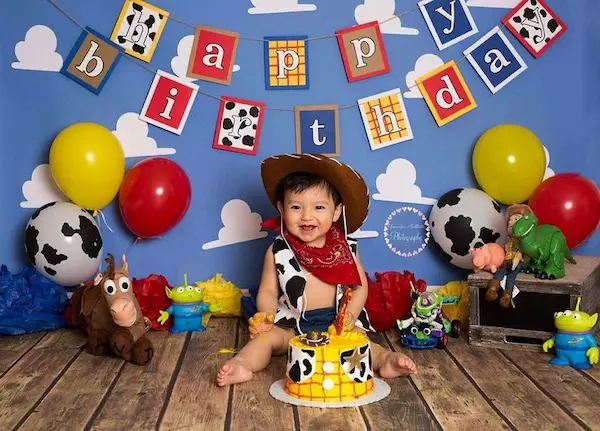Cómo elegir personajes de moda para fiestas infantiles