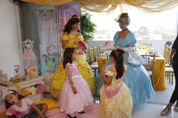 Cómo elegir los mejores temas para fiestas de niñas