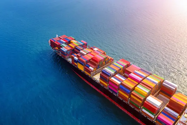 El rol de las líneas navieras en Perú dentro de la cadena de suministro global