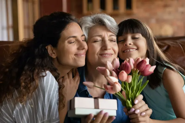 Qué le puedo regalar a mi mamá en cualquier momento - 30 ideas únicas y baratas
