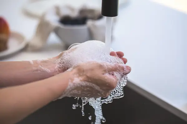 enfermedades causadas por bacterias prevención higiene lavado manos salud