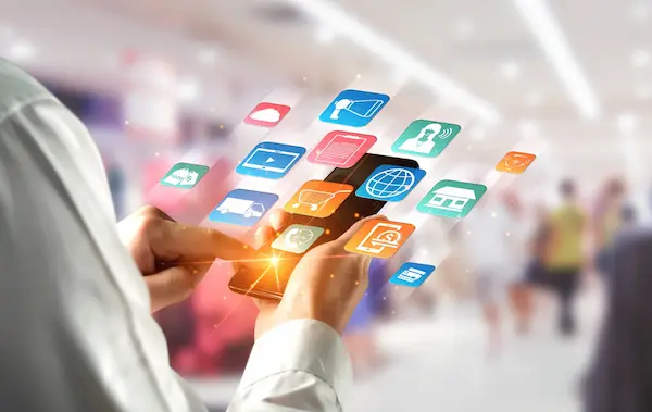 El papel de la tecnología en la experiencia del cliente