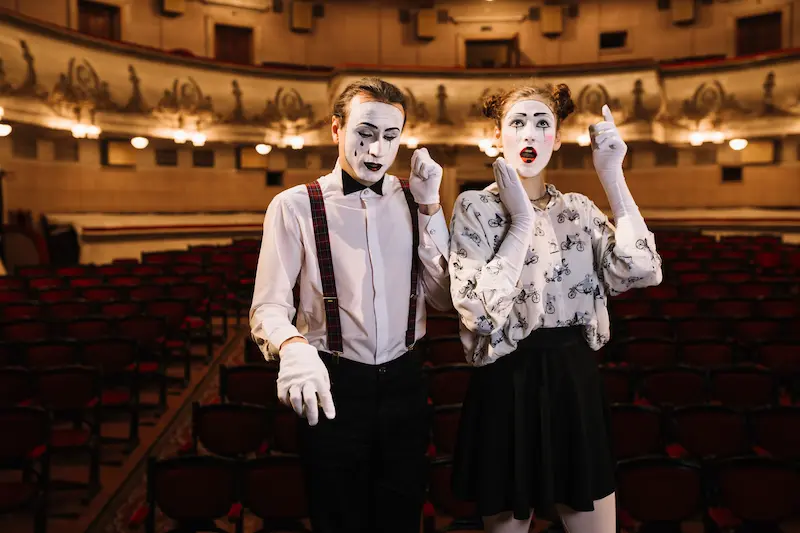 las emociones en el teatro y la televisión