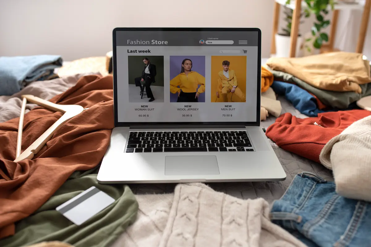 Cómo vender ropa por internet con una tienda digital bien organizada